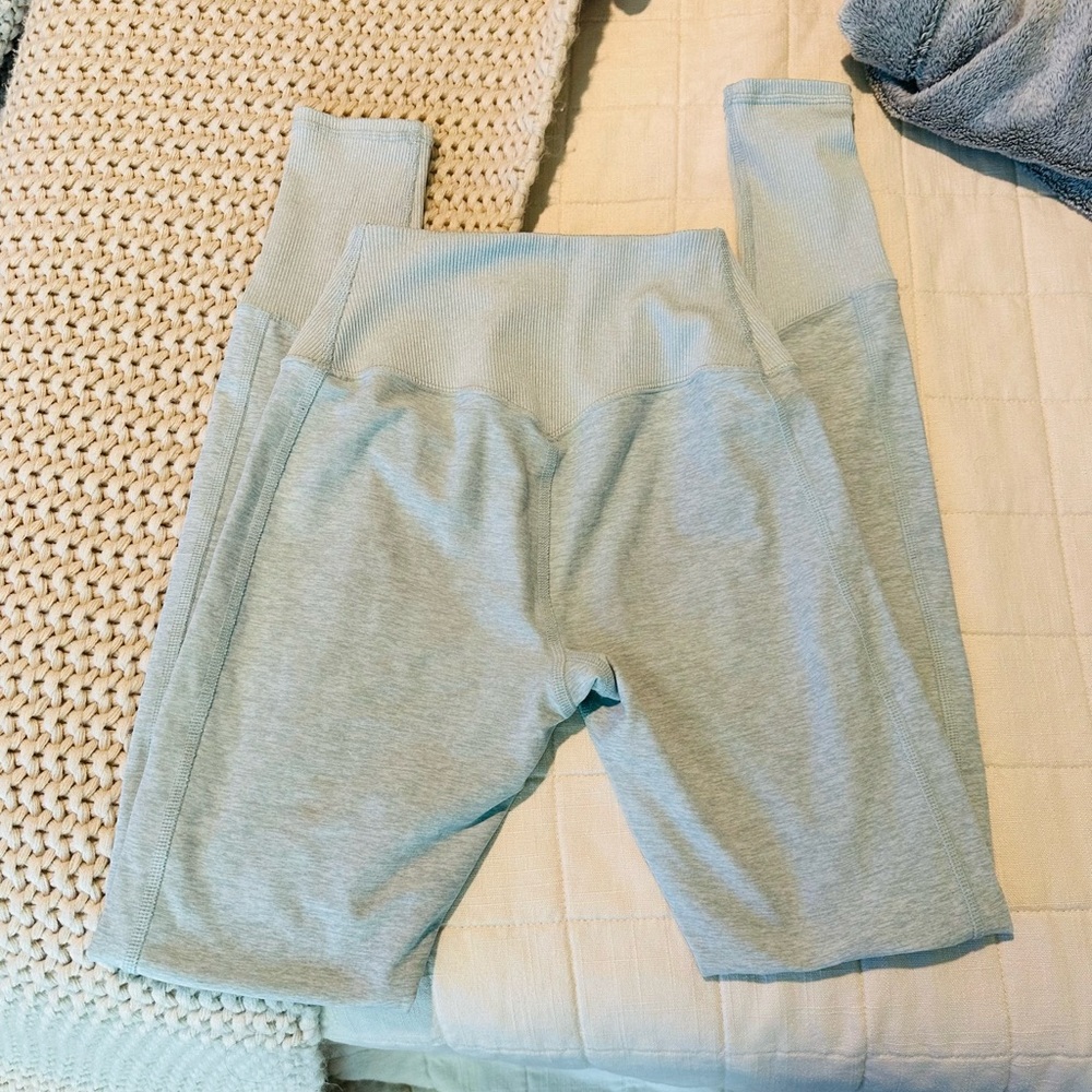 ALO yoga alosoft lounge leggings